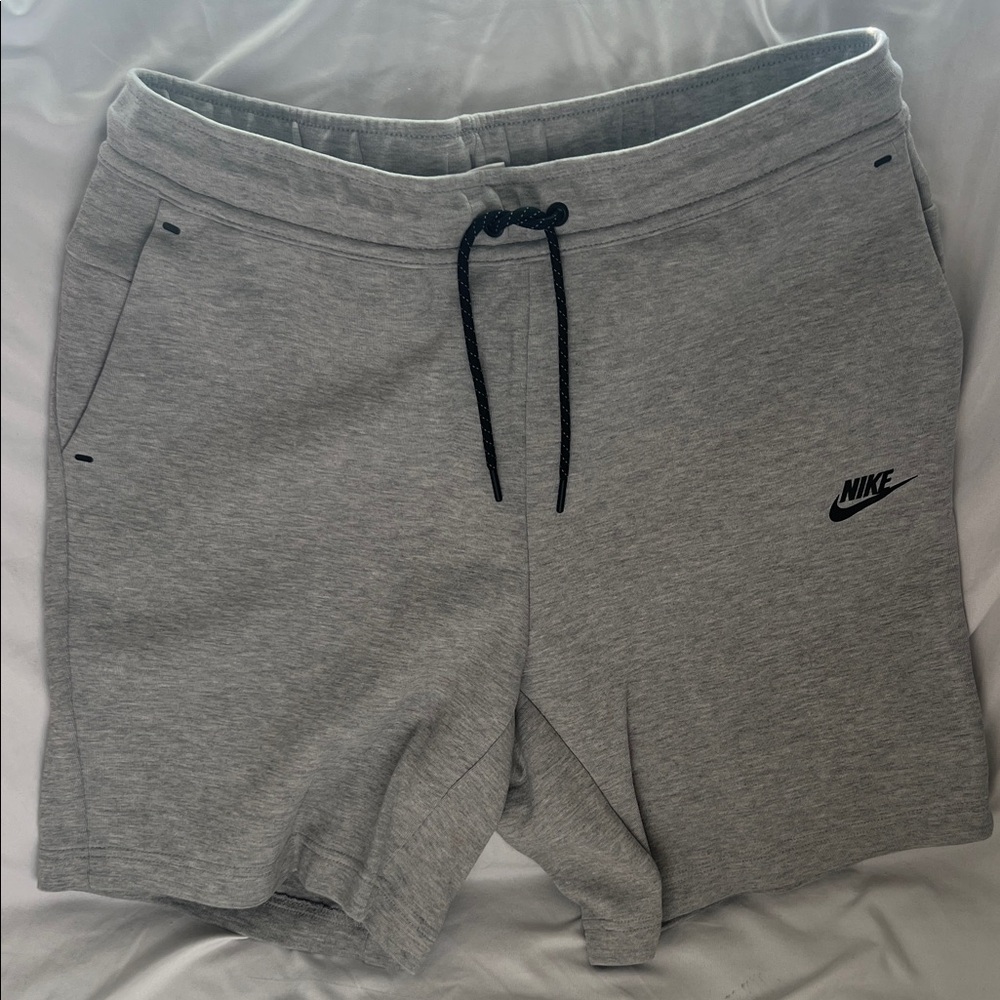 Nike Men's Athletic Shorts Gray with Black Drawstring